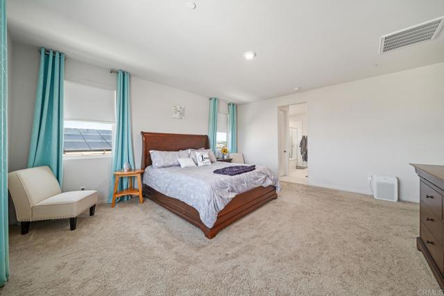 30536 Fragrant Street, Murrieta CA: https://media.crmls.org/mediaz/5f3928fd-e86d-4034-8810-bda39957f286.jpg