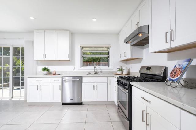855 Mosswood Lane, Millbrae CA: https://media.crmls.org/mediaz/5f39cfa1-9a07-4cfc-ac2d-976d7ead9a22.jpg