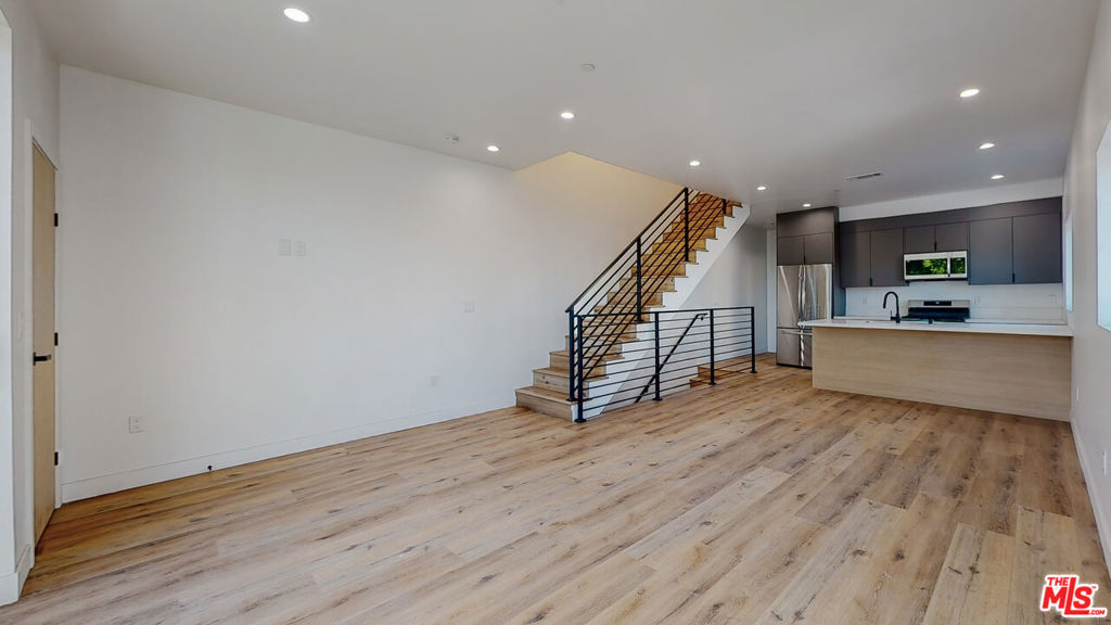 14653 Erwin Street 1/2, Van Nuys, CA 91411