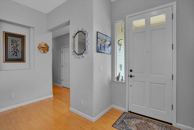 8873 Wine Valley Circle, San Jose CA: https://media.crmls.org/mediaz/5f3ab850-561c-460a-9d90-42ad000436d1.jpg