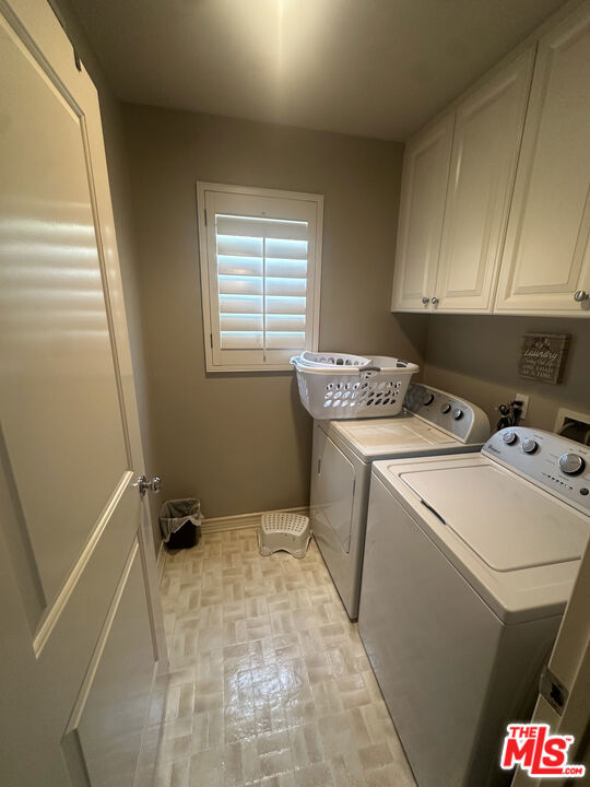 22 St Just Avenue, Ladera Ranch CA: https://media.crmls.org/mediaz/5f3b3992-7c7b-4337-bd5e-b2e42a53f81a.jpg