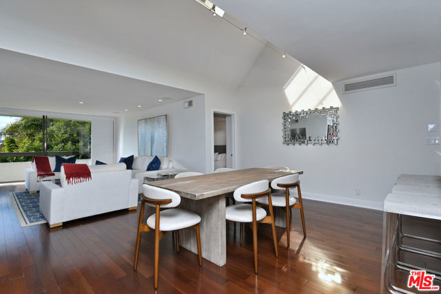 851 N Kings Road, West Hollywood CA: https://media.crmls.org/mediaz/5f3ba5fd-e872-475f-b8be-7feb645471fe.jpg