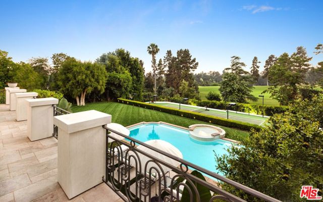 Image 33 of 61 For 9966 Sunset Boulevard