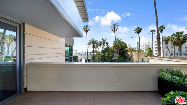 Image 17 of 60 For 1755 Ocean Avenue 303