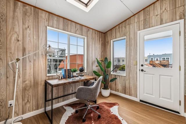 17221724 48th Avenue, San Francisco CA: https://media.crmls.org/mediaz/5f3ece59-cd67-4ac5-9e58-805c0c6bb8c6.jpg