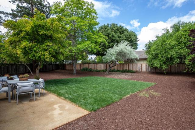 3079 Waverley Street, Palo Alto CA: https://media.crmls.org/mediaz/5f3f0e3f-210b-44df-b692-6ecea50412fd.jpg