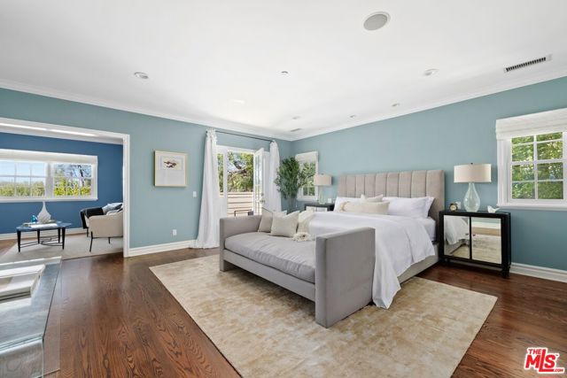 17710 Karen Drive, Encino CA: https://media.crmls.org/mediaz/5f3f1ffa-2920-4283-b989-8869f7898d77.jpg