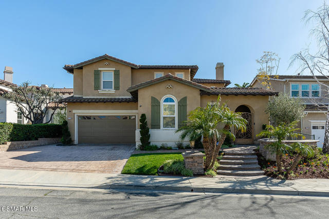 1728 Bluesage Court, Simi Valley CA: https://media.crmls.org/mediaz/5f3f8aa1-9e9a-4c05-ab9b-b96f35a1ae58.jpg