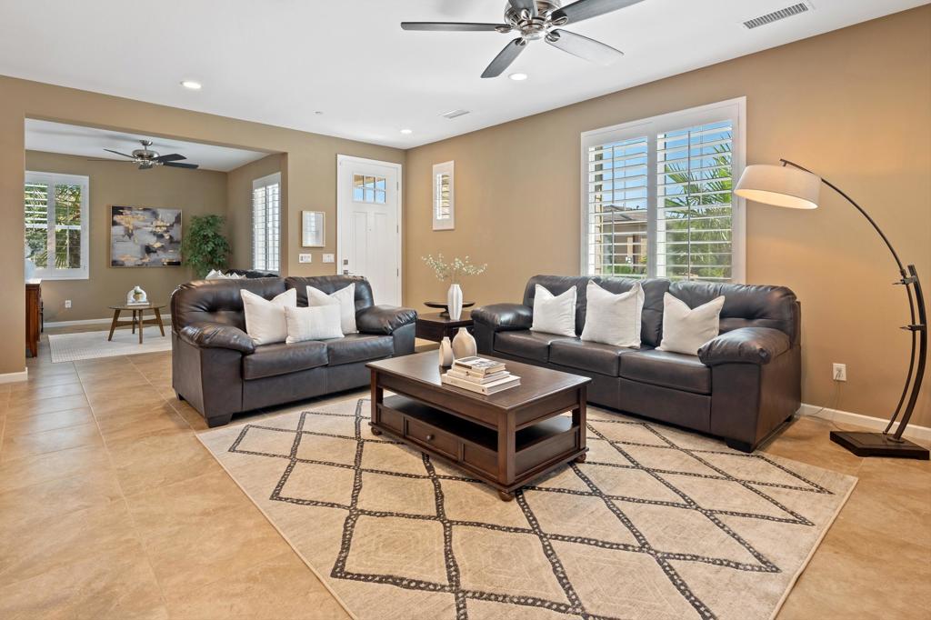 MLS #219134727DA image #3