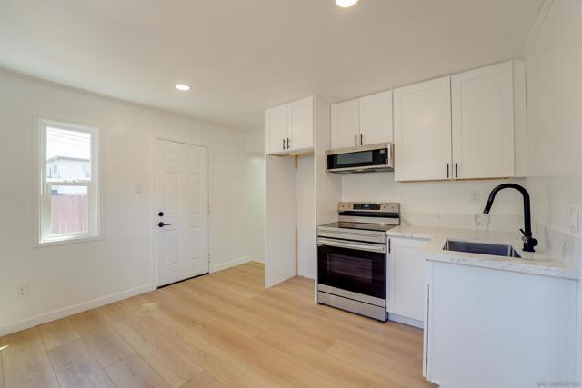 3645 42nd Street, San Diego CA: https://media.crmls.org/mediaz/5f413856-2efe-4122-9e9f-642451294f11.jpg