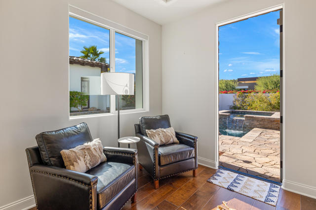Image 46 of 83 For 2 Diamond Court