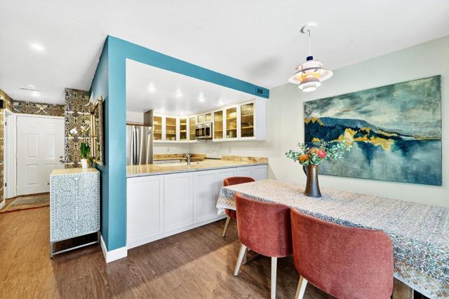 1757 30th Avenue, Santa Cruz CA: https://media.crmls.org/mediaz/5f422a61-5297-446e-bcbb-8873e857f842.jpg