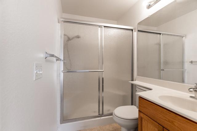 2320 Nature Court, Riverbank CA: https://media.crmls.org/mediaz/5f425ad1-9cfd-49b4-9158-541a323aa929.jpg