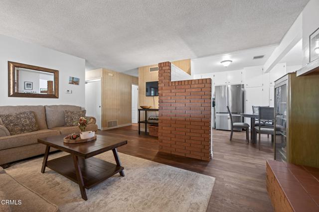 Detail Gallery Image 9 of 34 For 351 Princeton St, Santa Paula,  CA 93060 - 3 Beds | 1/1 Baths