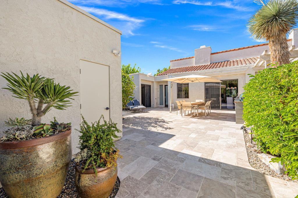 MLS #219137212DA image #9