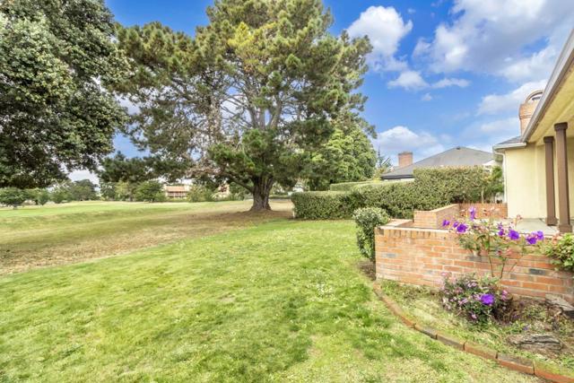 483 Winged Foot Road, Half Moon Bay CA: https://media.crmls.org/mediaz/5f43a6b7-cda7-47fb-9cf5-ebd5774b3139.jpg
