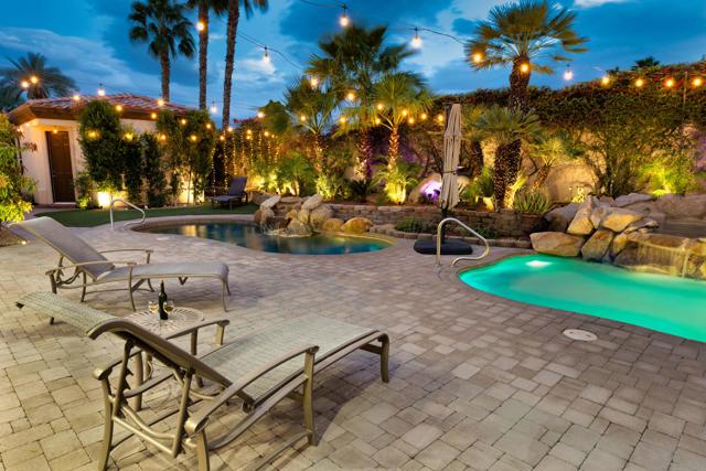 57 Laken Lane, Palm Desert CA: https://media.crmls.org/mediaz/5f4522cd-abd7-470d-8b01-e049e1ba8100.jpg