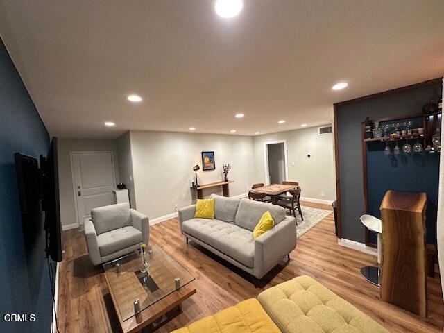 Detail Gallery Image 7 of 21 For 2444 E Del Mar Bld, Pasadena,  CA  - 1 Beds | 1 Baths