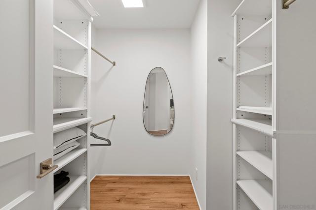 8121 Camino Del Sol, La Jolla CA: https://media.crmls.org/mediaz/5f47a01f-503c-4142-9c77-bb4021e6645a.jpg