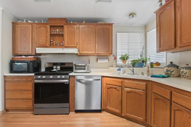 575 San Pedro Avenue, Morgan Hill CA: https://media.crmls.org/mediaz/5f47afd7-a8df-48df-9128-c6a04ac1fc17.jpg