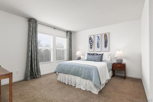 3528 Shoreline Bluff Ln, San Diego CA: https://media.crmls.org/mediaz/5f483c97-47aa-4b97-a1a3-3c4906925f2f.jpg