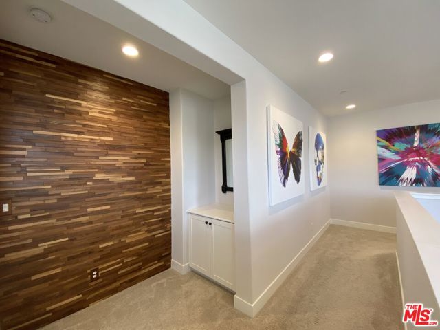 18648 Juniper Springs Drive, Canyon Country CA: https://media.crmls.org/mediaz/5f4841dd-d11b-4235-872c-77b76488e1f7.jpg
