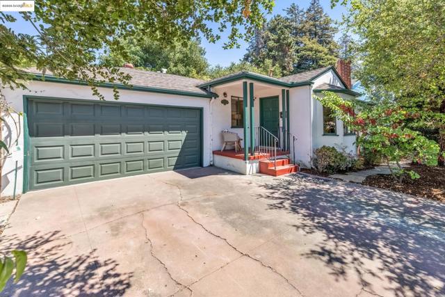 22574 6Th St, Hayward CA: https://media.crmls.org/mediaz/5f495346-9556-4690-b281-e9ce1c75a431.jpg