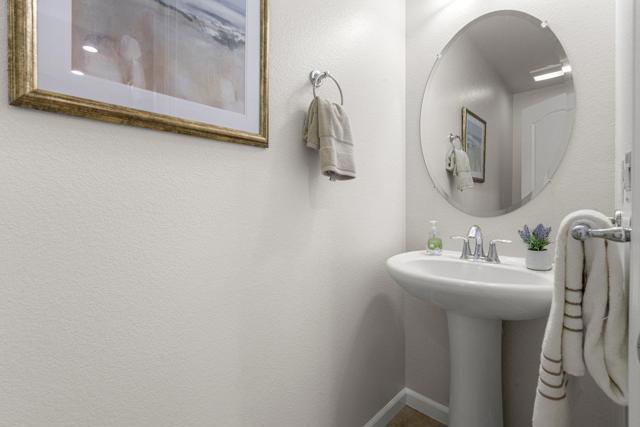 104 N Hummingbird Lane, San Mateo CA: https://media.crmls.org/mediaz/5f49b084-5cfe-4ee3-bf7f-08f4ddb98497.jpg