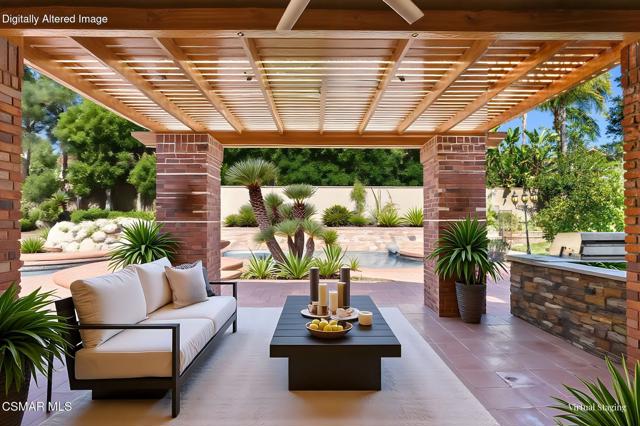 29515 Weeping Willow Drive, Agoura Hills CA: https://media.crmls.org/mediaz/5f4a1a18-2496-4f88-b183-3e2db112f210.jpg