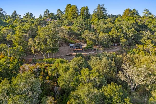 579 San Juan, Corralitos CA: https://media.crmls.org/mediaz/5f4bfd67-b016-44ff-8e97-8b2e629580be.jpg