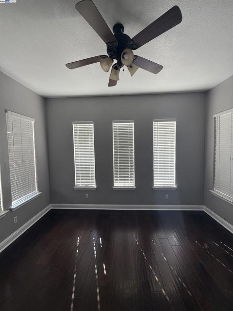 Image 37 of 44 For 9471 Mourverde Court