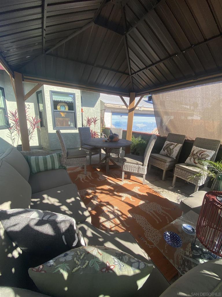 3042 Newell Dr - photo 2