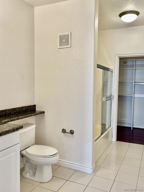 9263 Regents Rd., La Jolla CA: https://media.crmls.org/mediaz/5f4c37dd-64c4-4e2e-b768-667ba5c5aefd.jpg