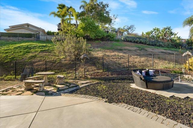 Detail Gallery Image 14 of 70 For 410 Woodland Ln, El Cajon,  CA 92021 - – Beds | – Baths