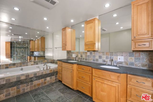 Drew Fenton | 1547 Palisades Drive Pacific Palisades CA | MLS: 7475978