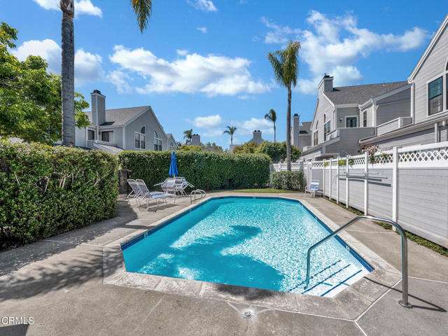 Detail Gallery Image 20 of 28 For 4525 Carpinteria Ave #C,  Carpinteria,  CA 93013 - 2 Beds | 2/1 Baths