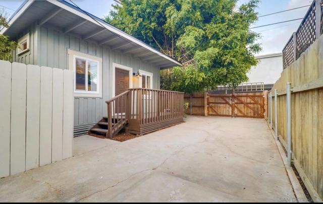 4383 85 Central Ave, San Diego CA: https://media.crmls.org/mediaz/5f4e2536-667c-40c1-9648-7de8dc690bd7.jpg