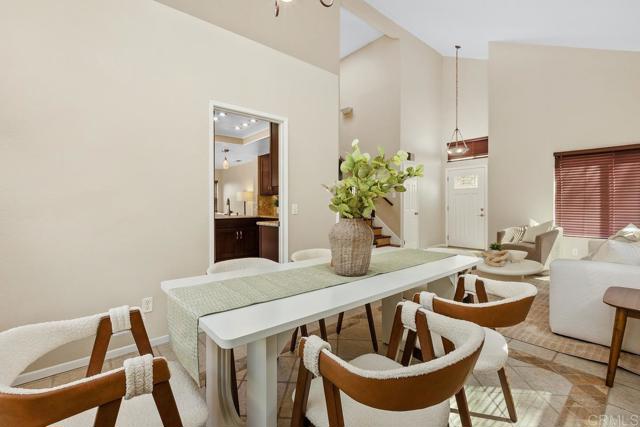 Detail Gallery Image 10 of 43 For 1715 Landing Dr, Vista,  CA 92081 - 3 Beds | 2/1 Baths