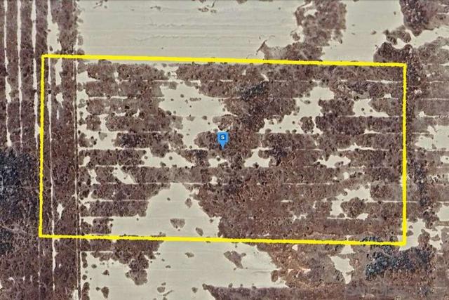 0 TBD, Rosamond CA: https://media.crmls.org/mediaz/5f4fe64a-811a-4b09-9230-53f15df8fc3a.jpg