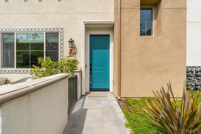 Detail Gallery Image 10 of 69 For 1763 Laurelwood Way, Oceanside,  CA 92057 - 3 Beds | 2/1 Baths