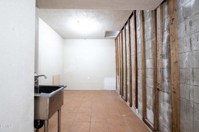 Detail Gallery Image 43 of 45 For 712 Portola Ter, Los Angeles,  CA 90042 - 3 Beds | 2/1 Baths