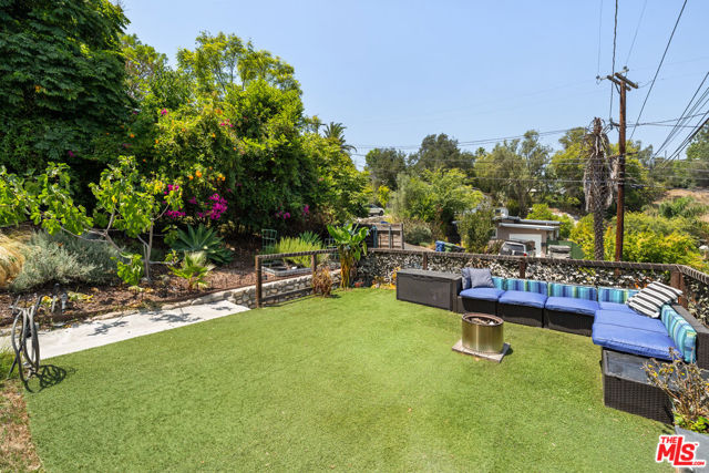 5810 Burwood Avenue, Los Angeles CA: https://media.crmls.org/mediaz/5f529150-2e1b-43d6-b6bf-b86e75ba0dee.jpg