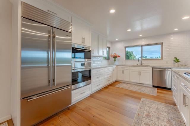 475 Brown Road, San Juan Bautista CA: https://media.crmls.org/mediaz/5f52d1ff-2501-492c-abd4-f73614b6e728.jpg
