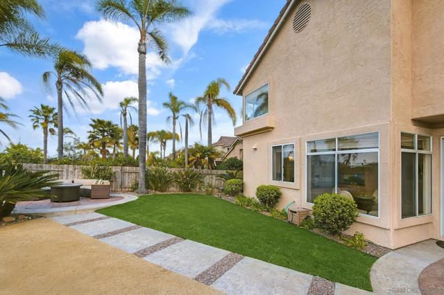 7560 Windy Ridge Rd, San Diego CA: https://media.crmls.org/mediaz/5f543a2e-d89b-4b71-b8ce-40f805cccbb9.jpg