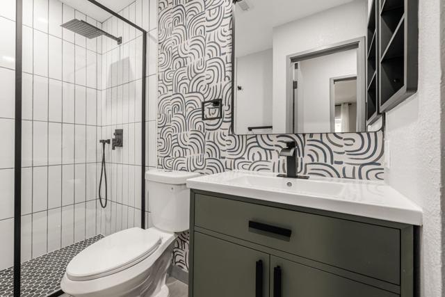 2857 N Los Felices Road #115, Palm Springs, CA 92262