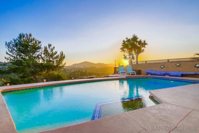 1963 Hacienda Circle, El Cajon CA: https://media.crmls.org/mediaz/5f58b238-dc44-40cb-b8d2-b16470ac2d03.jpg
