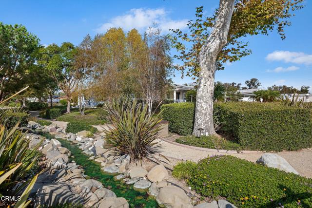 Detail Gallery Image 3 of 38 For 157 Keats Cir #157,  Ventura,  CA 93003 - 3 Beds | 2 Baths