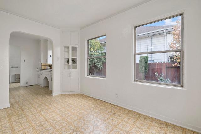320 N 11th Street, San Jose CA: https://media.crmls.org/mediaz/5f598763-b34c-4ce3-be1d-0d0d64abd893.jpg