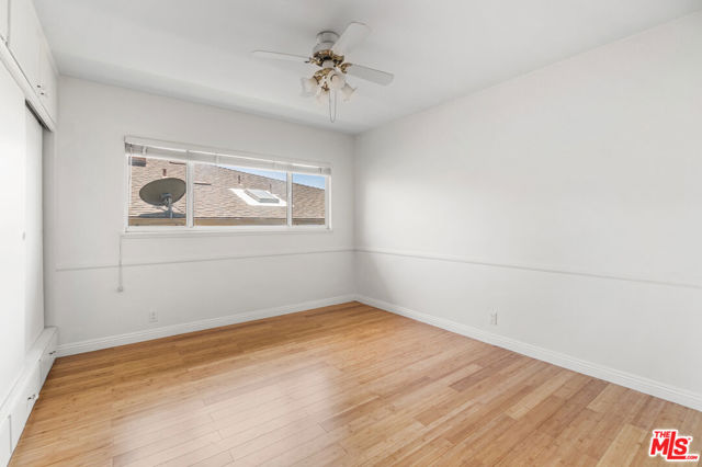 5210 S Corning Avenue, Los Angeles CA: https://media.crmls.org/mediaz/5f5aaa4d-a7f2-4d4d-8561-febe3c8e30f6.jpg