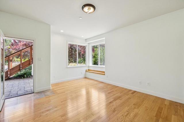 23583 Summit Road, Los Gatos CA: https://media.crmls.org/mediaz/5f5ac963-e921-4060-ba1c-27abfdf5bb5b.jpg